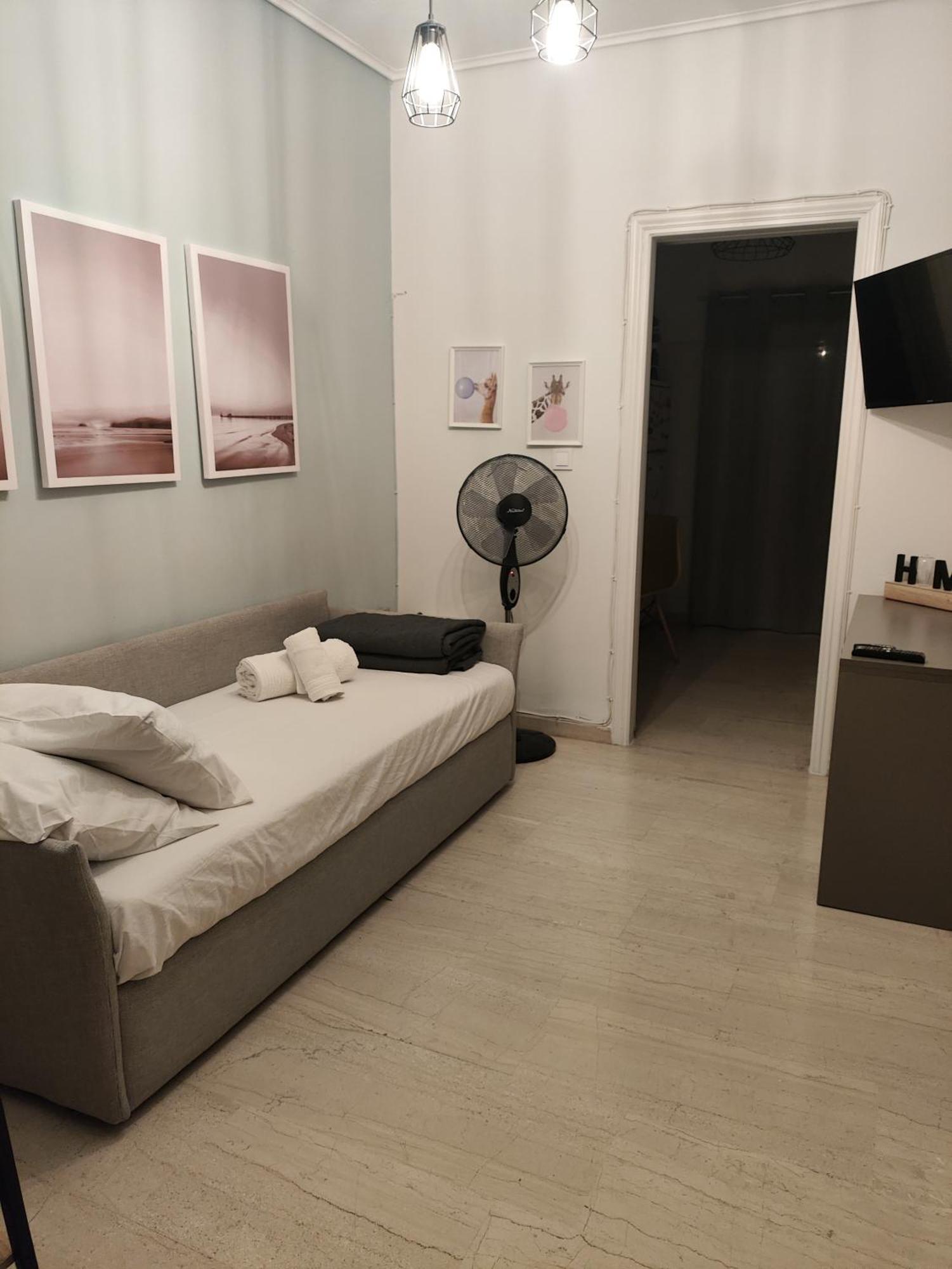 Loutraki Apartment Greek Open House Extérieur photo